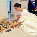 Shruti Sharma Instagram - Shubh Deepawali 🪔 📸 @shagunssharmaa ❤️ #festivevibes #goodwishes #lotsoflove #shrutisharma #dewali #ootd