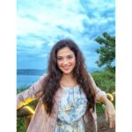 Shruti Sharma Instagram - It took me so many years to find the true meaning of life (still on it) !! What is more important… our temporary luxuries or peaceful soul!! I am working on mine. Honestly it is not easy to remain calm and peaceful between lost souls but one need to try!!! Hope you find yours too 💫 #omshanti 🙏🏻 #peace #happysoul #natureseekers #travel #explore #live Pawna Lake