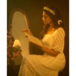 Shruti Sharma Instagram - A sky full of stars and he was staring at her. ✨ 💇@makeover_by_anis 💆@celebsmakeupbysejal 📸@nikhil.p.sawant #love #pure #dreamscometrue #happylife #aesthetic #shootdiaries