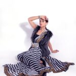 Shruti Sharma Instagram – She stood tall.
With the glory of scars and her demons kneeling at her feet🧚

Outfit:- @boutiquelibrary
Styling:- @sonammbissakunjir
Mua:- @shikhashah_mua
Photographer:- @faizankhan.6
Bags:- @umabagsofficial

#stripes #sareedraping #indianwear #fashiongram #faishon #shrutisharma #styleinspiration