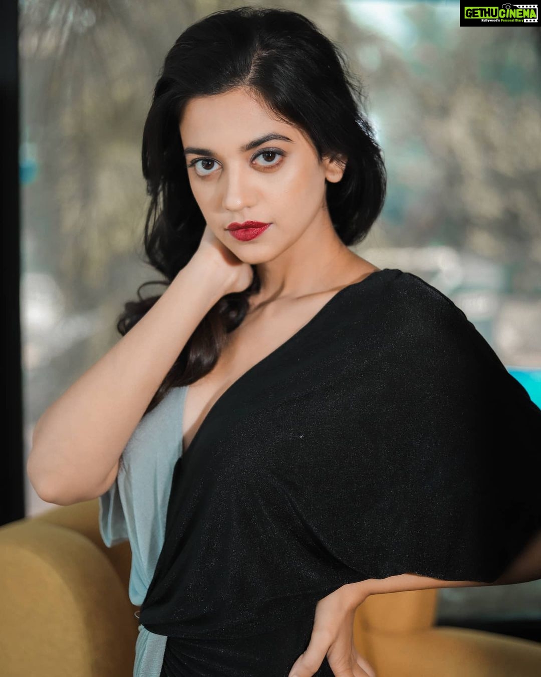 Shruti Sharma - 100.7K Likes - Most Liked Instagram Photos
