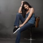 Shruti Sharma Instagram - Owning my mess like ...☄️💙 Photographer: @sumitsenphotography Makeup: @sunny_makeup_artist Shoot managed by: @greenlight__media #shrutisharma #portraitphotography #photoshoot #actor #denimlovers