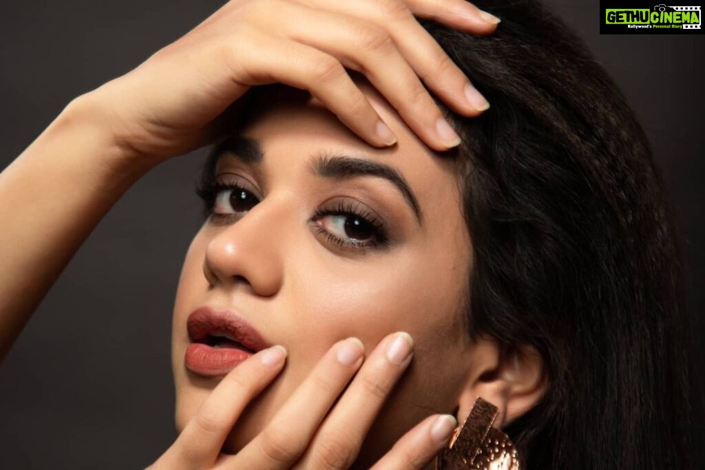 Actress Shruti Sharma HD Instagram Photos and Wallpapers July 2021 ...
