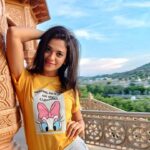 Shruti Sharma Instagram - Sharing one of my most favourite places in #ramojifilmcity :- #HAWAMAHEL , thankful for the time I spent & memories I made here......💕 #livedmybestlife #bestmemories #hawamahel #actorslife #hyderabad #shrutisharma #travelphotography #travelgram Ramoji Film City