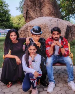 Shruti Sharma Instagram - Early Packup perks 🤪🤭

.
.
.
#explore #travel #filmcity #hyderabad #ramojifilmcity #shrutisharma #actorslife #statueofliberty #charliechaplin #fun
