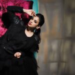 Shruti Sharma Instagram - 🖤💜 Styling: @styleitupbyaashna Outfit: @miraya_by_pooja_khosla Photography @sumit_sen_photography Makeup: @sunny_makeup_artist Location courtesy- @clubbombayatsheeshaskylounge Location Facilitation- @picturenkraftofficial @parulchawla9 #shrutisharma #glamitup