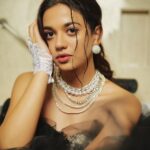 Shruti Sharma Instagram - I know I am RARE 🧸⚔️✨ Stylist - @rimadidthat Photographer - @ashish_sawant__ Makeup - @celebsmakeupbysejal Hair - @abidansanri outfit - @zeel_ritu_agarwal Jewelry - @stylingcityy Location - @courtyardmumbai Team - @greenlight__media #classy #sassy #jwellery #fashion #queen
