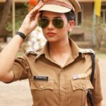 Shruti Sharma Instagram - Chase your dreams 🐎... #DhanakParekh #Gathbandhan #ipsofficer By :- @sanjay_n_jaiswal_photography Mumbai, Maharashtra