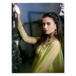 Shruti Sharma Instagram - Too much light can blind you. You need darkness to balance..!! #kiyamifa 😈 . . . . 📸 @yogesh_gupta4545 #yjhjk #shayari #shrutisharma #lightanddark
