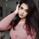 Shruti Sharma Instagram - You are allowed to do things differently...🦋 . . . #glow #girl #peachy #thoughts #nofilters