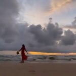 Shruti Sharma Instagram - One step a time…. Don’t rush… Breathe and Smile 💕 @cinnamonbentotabeach @cinnamonhotels @goldcoastfilmsofficial Outfit @neofaaofficial Accessories @style.source.rent #cinnamonhotels #cinnamonbentotabeach #inspiringmoments #visitsrilanka #reels #travelgram #trending #reels #life