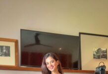 Shruti Sharma Instagram - Queen ✨ @cinnamonbentotabeach @cinnamonhotels @goldcoastfilmsofficial Outfit @howwhenwearclothing @vblitzcommunications Accessories @style.source.rent #cinnamonhotels #cinnamonbentotabeach #inspiringmoments #visitsrilanka #reels #travelgram #trending Cinnamon Bentota Beach