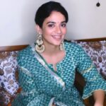 Shruti Sharma Instagram - Ki main Teri ni ?🍁 #reels #trending #punjabi #reelsvideo #fyp #indian