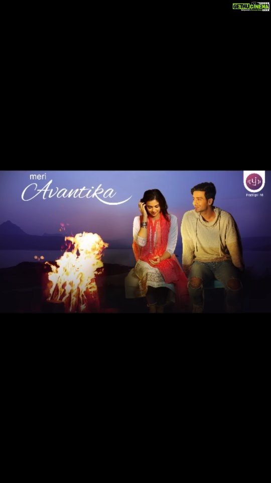 Shruti Sharma Instagram - Listen to this beautiful song #MeriAvantika and tell us your love story❤️ through your reels🤗 @pratilipihindi @singhparam88 #reel #trend #lovestory #fypシ #reelkarofeelkaro #share #like #makereels #trending