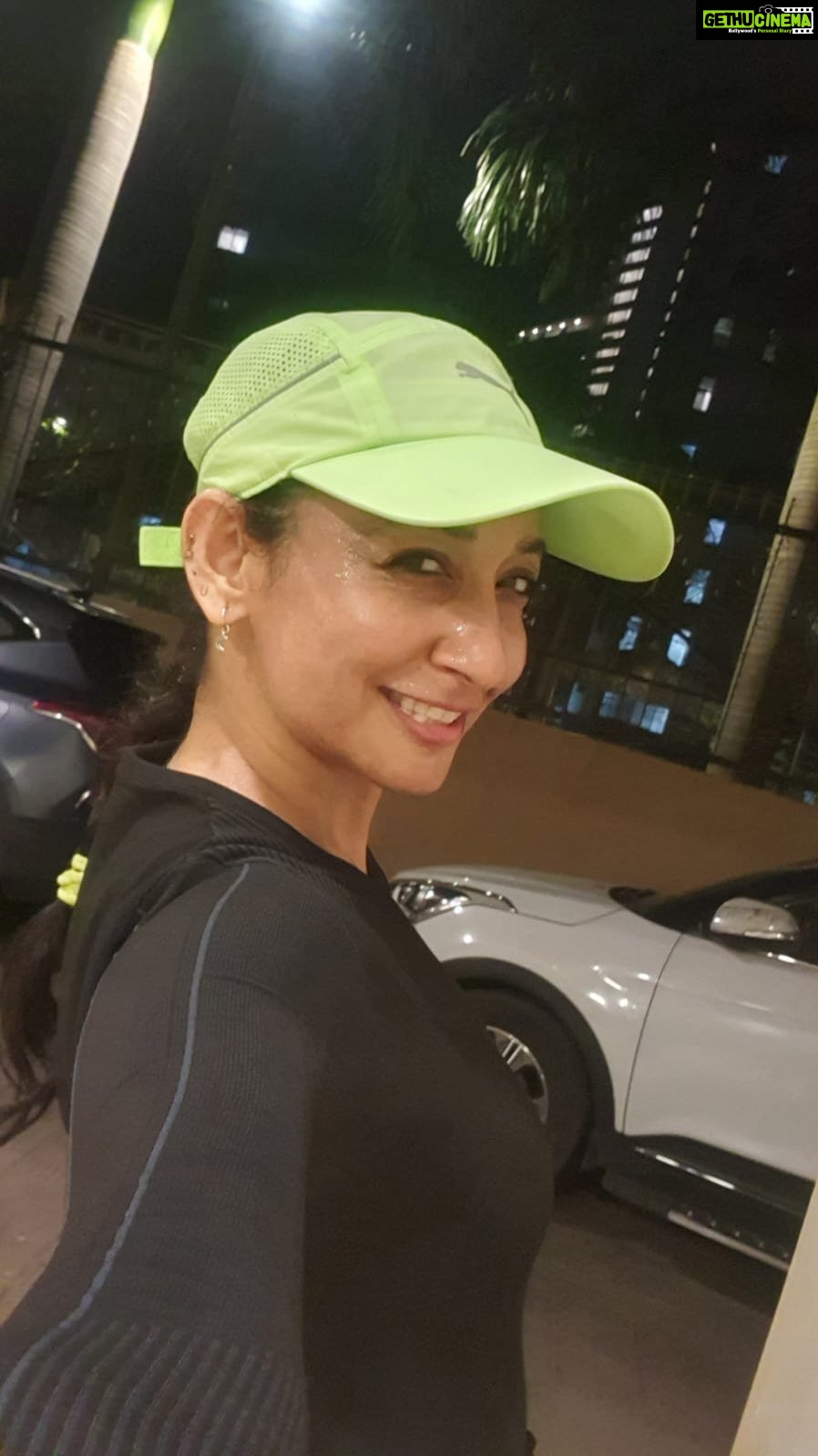 Shruti Ulfat Instagram - #shrutipanwar #actor #actorslife #passion #zest #fitnesswoman #fitnessfreak #staystrong #stayfit #healthiswealth #day180 #🖤🌞shruti . . . Thank you sir @louisfitness10