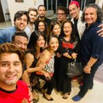 Shruti Ulfat Instagram - What a beautiful ,full and a splendid evening we had… Pahadis by birth n by heart came together…thank you Prakash n Rachna for being such warm hosts and Ofcourse Satish ji for getting us all under one roof … 🙏🤗 . The songs of the 80’s , the strumming of the guitar , the voices of many.. created an awesome ambience. . . . #shrutipanwar #pahadi #pahaditoli #uttrakhadees #evening #togetherness #happiness #food #friends #fun #music #songs #somuchfun #love #life #laughter @iomprakashbhatt @shivpurihimani @satishuk69 @tigmanshu_d @maheshmanjrekar @sudanshu_pandey @almostbharat @chitrashi @dhruvaditya_ @sweetywalia11 @iamparitoshtripathi @shaanmishra1