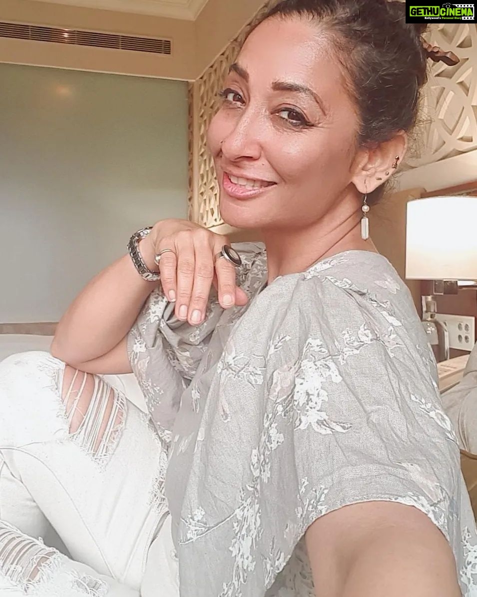 Shruti Ulfat Instagram - Little Shruti Happy Children's Day to all... let's keep the CHILD alive in us . 🤗❤️