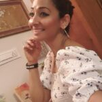 Shruti Ulfat Instagram – Feeling good with myself and in myself ❤️
.
.
.
#shrutipanwar #actor #actorslife #reelsinstagram #feelgood #instareels #happiness #moodreel #reelonwheels #instaindia #instafun #beyou #staylove #stayhappy #lovethyself #❤️🌞Shruti