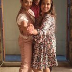 Shruti Ulfat Instagram - BACK ON OLD TREND 🔥🔥PRRRUM @shrutiulfat @ll_mr_sayyad_ll @nidhianjuchaurasia V Credit: @shwetamishra0436 #nidhichaurasia #trending #trendingreels #reelsinstagram #reelsindia #reelkarofeelkaro #instafollow #instagood #dance #viral #viralvideos #bts #song #trend महाराष्ट्र