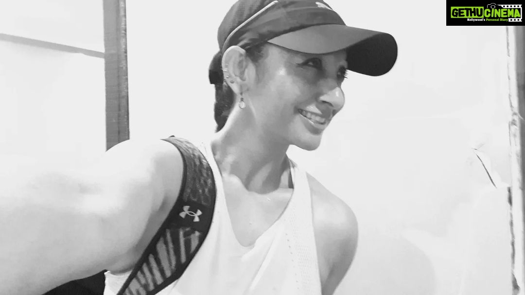 Shruti Ulfat Instagram - I am all Colourfull.... . . . #shrutipanwar #actor #actorslife #fitnesswoman #fitnessfreak #healthiswealth #passion #perserverance #power #positivity #stayStrong #stayfit #stayYou #stayLove #🤍🌞shruti