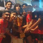 Shruti Ulfat Instagram – You make me proud my Kukkkoookiiii … love the sheer dedicationn and ur passion for football… keep on with it… @ojasyarocks
@dsouza_footballacademy
.
.
.
#ojasyasohamulfat #ojasya #football #dfa #u17 #tournament #winners #dedication #love #passion #happiness #❤️⚽️
