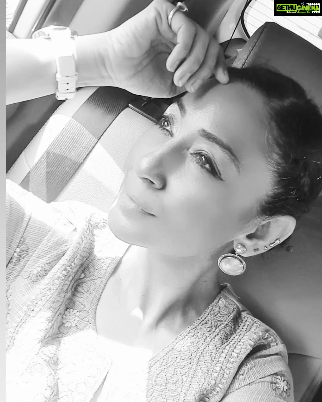 Shruti Ulfat Instagram - Persistence is far more important than perfection.... be at it...with it..for it ! . . . #shrutipanwar #actor #actorlife #passion #belief #love #happiness