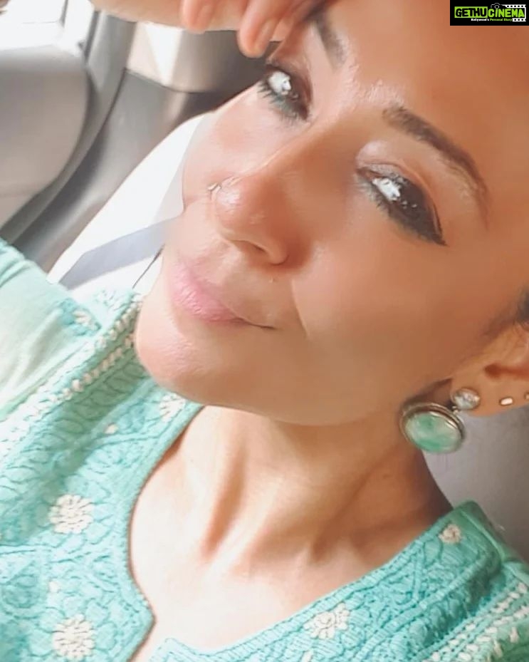 Shruti Ulfat Instagram - Persistence is far more important than perfection.... be at it...with it..for it ! . . . #shrutipanwar #actor #actorlife #passion #belief #love #happiness