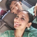Shruti Ulfat Instagram – With my heart OJASYA… thank you for coming into my life.. incredible full 15 years… how come so soon they went past… you are a beautiful rascalla boy and I love u immensely. Love u my kukkookkiiii. And ya fun twining with u.. we are the green revolution 🌿❤️ @ojasyarocks
.
.
.
#shrutipanwar #ojasyasohamulfat #momson #duo #twining #green #happy #us #bestie #forever #love #shrujasya