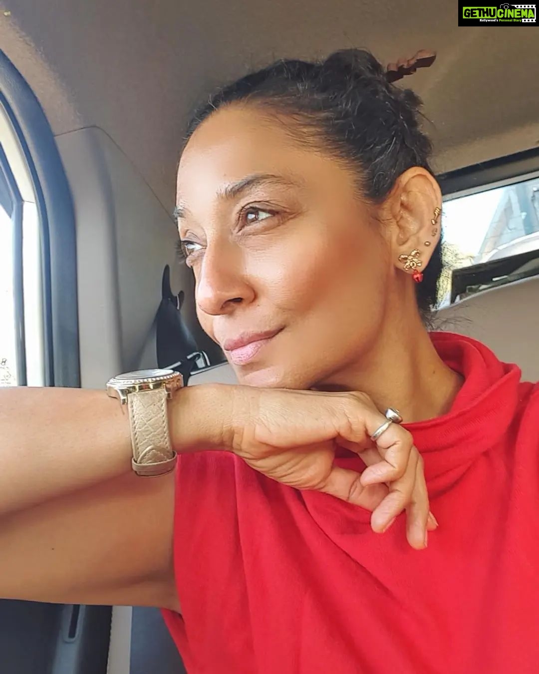 Shruti Ulfat Instagram - Far and Beyond .... ❤️ . . . . . . #shrutipanwar #actor #actorslife #dreamer #self #me #myownworld #happiness #zing #zest #❤️