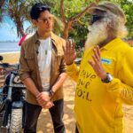 Sidharth Malhotra Instagram – Destination #HealthyFuture. 
#SaveSoil ride with @sadhguru