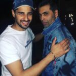 Sidharth Malhotra Instagram – Happy 50th birthday @karanjohar 
May your big heart, sense of humour and pout be evergreen ❤️🤗 
You’re truly special, Thank you for always spreading joy in my life, big love always…🎉🎂