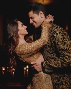 Sidharth Malhotra Instagram - something about that night.. something really special 💃🏻🕺🤩