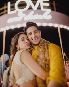 Sidharth Malhotra Instagram - Pyaar ka rang chada hai ❤️