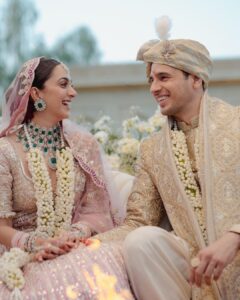 Sidharth Malhotra Instagram - “Ab humari permanent booking hogayi hai” 

We seek your blessings and love on our journey ahead ❤️🙏