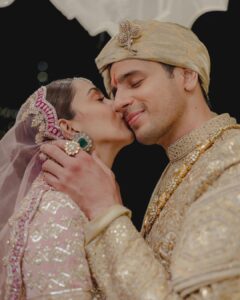 Sidharth Malhotra Instagram - “Ab humari permanent booking hogayi hai” 

We seek your blessings and love on our journey ahead ❤️🙏
