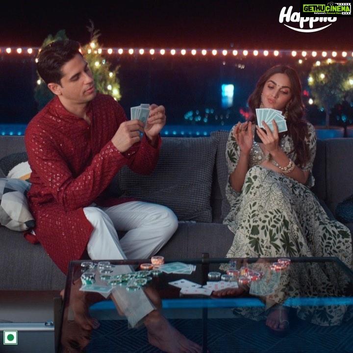 Sidharth Malhotra Instagram - @happiloindia The Party Is On π Launching the Happilo Diwali TVC with @kiaraaliaadvani and Happi the bear! Dance to the Happilo Hook Step and tag @happiloindia in your reels and stories now. Happi Happi Happilo πΊππ΅ #HappiloHookStep #HappiloDance #Happilo #HappiloWaliDiwali #KholoKhaloHappilo #DryFruits #Nuts #Almonds #Cashew