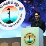 Sidharth Malhotra Instagram – So proud to have been a part of such a significant event and a great initiative by the Indian Government and the Armed forces to support the families of our soldiers killed or grievously injured in the line of duty. 

Such an initiative will give an opportunity to all the citizens of the country to come together and unite for a cause and show our gratitude & respect for our heroes and their families.

@indianarmy.adgpi
#MaaBharatiKeSapoot 
#ABCWF National War Memorial India
