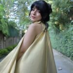 Simple Kaul Instagram - In beautiful outfit by @memoirs.of.dania @daniasiddiquiofficial Captured by @rishabdahiya Hair by @ravirathi.hairstylist Makeup by @jeetkaurmakeovers Camera assist @sagardp.official