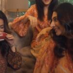 Simple Kaul Instagram - @ritukumarhq Celebrating Diwali with Ritu Kumar Home A Diwali soirée with #WomanofRK @simplekaul @yashaswineethepooh @natasha_singhchauhan @memoirs.of.dania @banuu_am Shot by - @kashish.narchal The collection is launching soon on www.ritukumar.com Music - Coke Studio Umair Jaswal #RituKumar #RituKumarHome