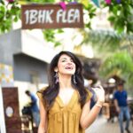 Simple Kaul Instagram – After 4 years we are coming back with Flea  market once again !! and what better day than our birthday . We completing 5 years and this calls for a huge celebration . So we thought of doing a flea Mkt and live music on 20th December ! 
We would love to see you all 
Drop by & hv fun shopping and chilling 💁‍♀️🎁 🛍 

Place : 1BHK 
Time : 11 to 7 
Date : 20th December 

#1bhkflea #fleamarket #bombay #mumbai #mumbaidiaries #mumbaifoodie #mumbaibloggers #mumbaiblogger #mumbaikar