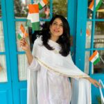 Simple Kaul Instagram – Gratitude in our hearts for this Freedom 🙏

#happy75thindependenceday🇮🇳 
#independenceday #happyindependenceday #proudtobeindian #indianindependenceday #15thaugust