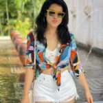 Simple Kaul Instagram - Spread brightness , Be bright !
