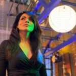 Simple Kaul Instagram - Love the way light falls here ! Clicked by @prathmesh_sharma who used to click me most of the times on the set cause he was the best at it 😃 How many pictures we used to click for each other ! Omg ! 😃and then approve one 😂 This was the Last day of my shoot for the show !