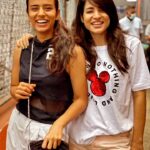 Simple Kaul Instagram - Happy birthday this super talented girl @diljotchhabra ♥️ I so look upto you . I still need to figure out what u r not good at 🤔 😝 cause u r good at everything . You hv seen me laugh , u hv seen me cry , u hv seen me cranky 😝😌 It’s the way you make me feel …… absolutely comfortable . You Hv such a comforting energy yet so much fun ! I am glad we met through this show ZDMN. I remember the journey to Pune where we met for the first time in the car and instantly I knew the show wud be one hell r a ride because of you ♥️ .I am so grateful to the universe that our paths met and I m glad u r my forever friend 🕺♥️ Wishing a whole year of abundance & Love and best of projects for you my darling 😘🕺🥂 #specialagent #sanjnadubey #happybirthday