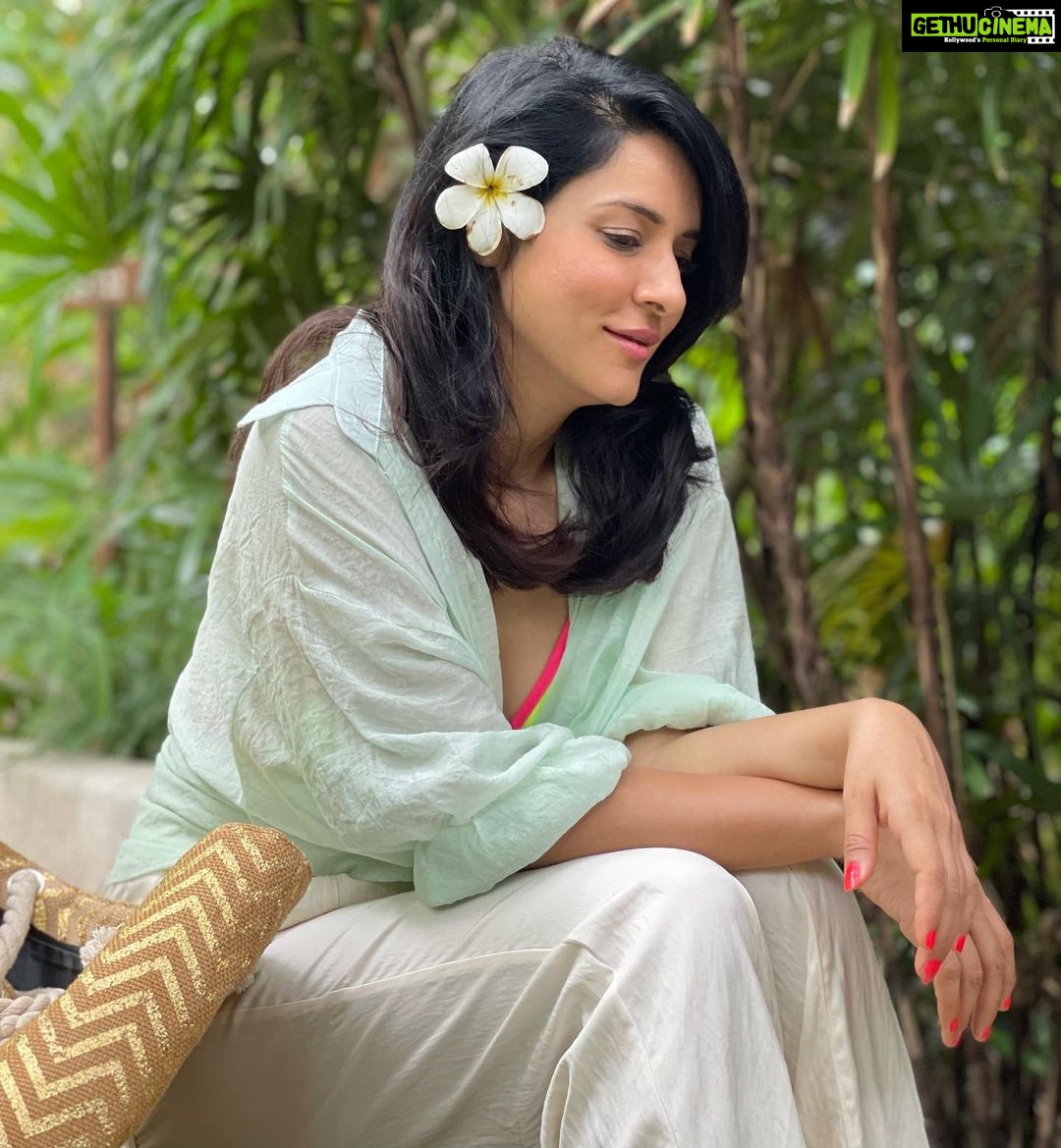 Simple Kaul Instagram - Freshness that you feel in midst of nature !