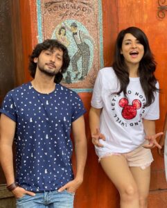 Simple Kaul Instagram - Happy birthday star ⭐️ 
@kunalkarankapoor . Working with you has been fun. Though we had very little individual scenes together. But whenever you were around in any scene with everyone , it was  super fun 🤩 
Hope you find better and better projects from here on 👍👍 and see you soon 🔜
