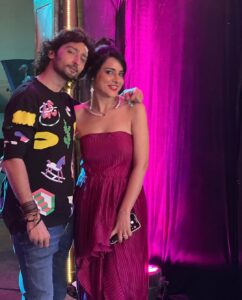 Simple Kaul Instagram - Happy birthday star ⭐️ @kunalkarankapoor . Working with you has been fun. Though we had very little individual scenes together. But whenever you were around in any scene with everyone , it was super fun 🤩 Hope you find better and better projects from here on 👍👍 and see you soon 🔜
