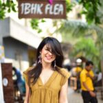 Simple Kaul Instagram - After 4 years we are coming back with Flea market once again !! and what better day than our birthday . We completing 5 years and this calls for a huge celebration . So we thought of doing a flea Mkt and live music on 20th December ! We would love to see you all Drop by & hv fun shopping and chilling 💁‍♀️🎁 🛍 Place : 1BHK Time : 11 to 7 Date : 20th December #1bhkflea #fleamarket #bombay #mumbai #mumbaidiaries #mumbaifoodie #mumbaibloggers #mumbaiblogger #mumbaikar