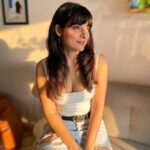 Simple Kaul Instagram - Auditioned after many weeks and since the light at my home at this time was beautiful , my Househelp clicked me!