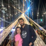Simran Budharup Instagram - The Not So Little On The Pocket Flea Market💰🤣🤪🌈 #fun #beautiful #love #life #crazy #masti #lilflea #sunday #hair #makeup #follow #pandyastore #outfit #trending #style #fashion